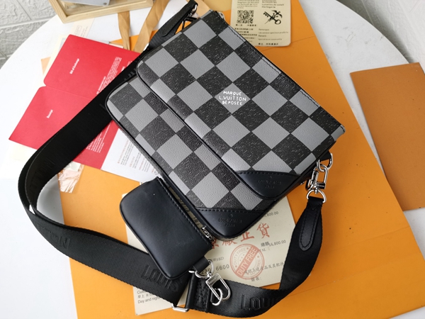 ルイヴィトンバッグ内部構造